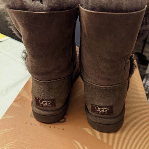 UGG Boots Women UGG Bailey Button Sheepskin Winter Boots 5803 - Picture 5 of 9